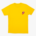 Camiseta com estampa frontal de boca com lábios entreabertos e língua para fora, criando um visual icônico e arrojado na parte superior esquerda.