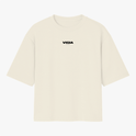 Camiseta com estampa frontal de texto estilizado "Vigia" e estampa traseira de árvore em chamas com inscrições "Exodus 3:14 Yahweh" e texto explicativo.