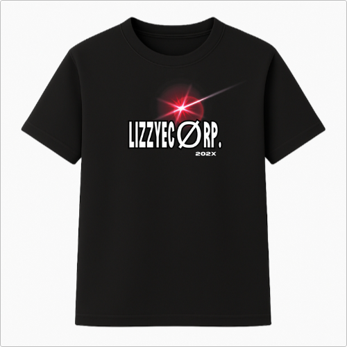 Camiseta com estampa frontal de texto estilizado "LIZZYECO RP." acompanhado do ano "202X" e um efeito visual de brilho em forma de estrela.