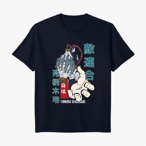 Camiseta com estampa frontal de uma figura com várias mãos, alguns caracteres japoneses e o nome "Tomura Shigaraki" em destaque.