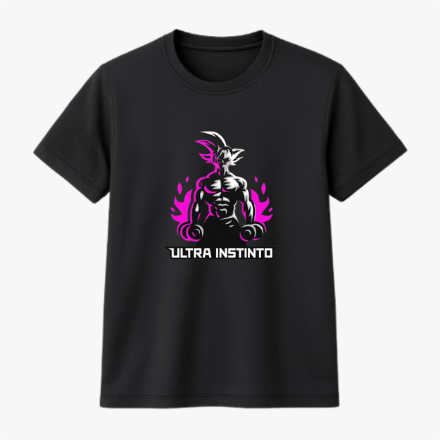 Camiseta com estampa frontal de figura musculosa em pose séria, cercada por chamas estilizadas, acima da frase "Ultra Instinto".