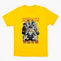 Camiseta com estampa frontal de cinco personagens de anime em pose determinada, com inscrição japonesa em destaque acima e abaixo das figuras.