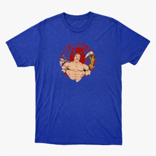 Camiseta com estampa frontal de guerreiro musculoso segurando uma arma sobre fundo circular e estampa traseira de personagem em pose poderosa com texto.