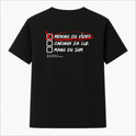 Camiseta com estampa frontal de texto "Menino do Vídeo" e estampa traseira de lista com opções, sendo "Menino do Vídeo" marcado e destacado.