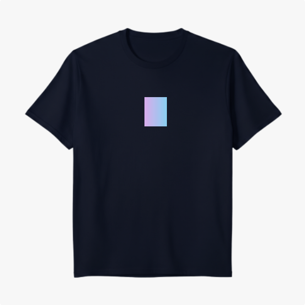 Camiseta com estampa frontal de retângulo gradiente e estampa traseira de lâmpada rodeada por explosão de cores vibrantes em fundo gradiente.