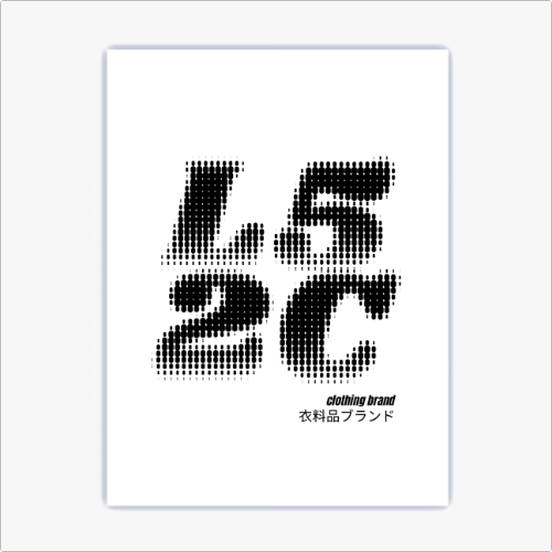 Quadro com estampa frontal de números "452C" em estilo pixelizado, acompanhados por texto pequeno em inglês e caracteres japoneses logo abaixo.