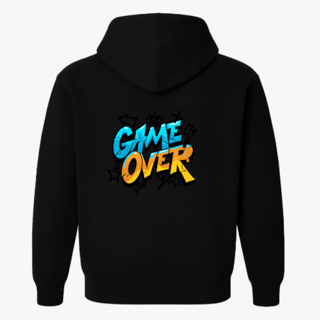 Moletom com estampa traseira de "GAME OVER" em estilo grafite, com letras azuis e amarelas, cercadas por detalhes de estrelas estilizadas pretas.
