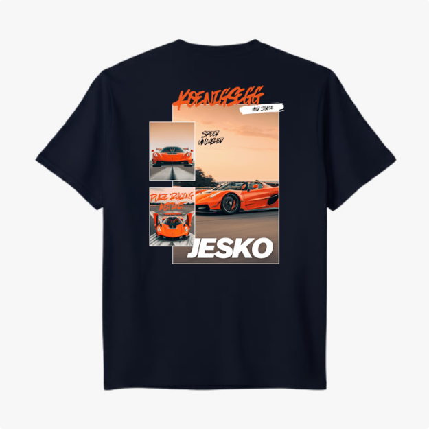 Camiseta com estampa traseira de carros esportivos em movimento, com o texto "Koenigsegg Jesko", imagens e estilo gráfico inspirado em pôsteres.
