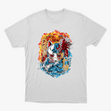 Camiseta com estampa frontal de máscara kitsune centralizada entre chamas e ondas, com kanjis japoneses e detalhes intricados de movimento e textura.