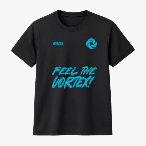 Camiseta com estampa frontal de texto "FEEL THE VORTEX!" e ícone espiral no peito, e estampa traseira de texto "BOTUVA 2026 VORTEX 4 WAY TEAM" com espiral.