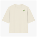 Camiseta com estampa frontal de símbolo gráfico estilizado no lado esquerdo e estampa traseira com o texto "Eu Não Sou Cis" em design gráfico complexo.