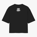 Camiseta com estampa frontal de "Only Jesus Save" acompanhada de "The Life's Good 2026" entre estrelas e símbolos, e estampa traseira de "God is Good".
