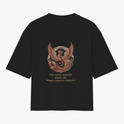 Camiseta com estampa frontal de dragão em círculo com texto "LONG E FENG (DRU) FORÇA E HARMONIA PERFEITA" e estampa traseira de fênix similar e texto correspondente.