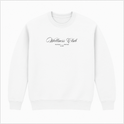 Moletom com estampa frontal de "Wellness Club" em estilo cursivo e detalhes de texto menores abaixo.