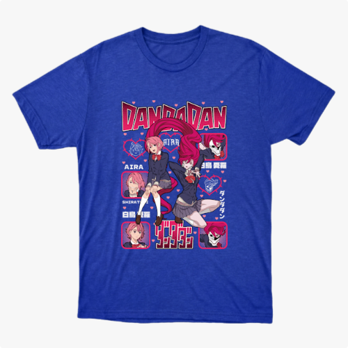 Camiseta com estampa frontal de personagens de anime em poses dinâmicas, cercados por quadrados com retratos menores e textos estilizados japoneses.
