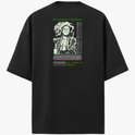 Camiseta com estampa frontal de dragão circular acompanhado do texto "FINISH HIM!!" e estampa traseira de personagem com texto em torno e detalhes gráficos.