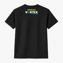 Camiseta com estampa frontal de "Feel the Vortex!" acompanhada de um símbolo estilizado, e estampa traseira de "Boituva 2026 VORTEX 4 WAY TEAM".