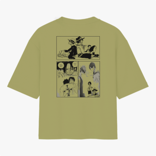 Camiseta com estampa frontal de personagem em pose reflexiva e texto japonês, e estampa traseira de quadrinhos com cenas de personagens e falas.