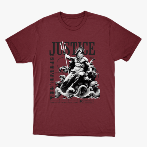 Camiseta com estampa frontal de deidade mitológica segurando um tridente sobre ondas, acompanhada das palavras "Justice", "Train Bodybuilder" e outros textos decorativos.