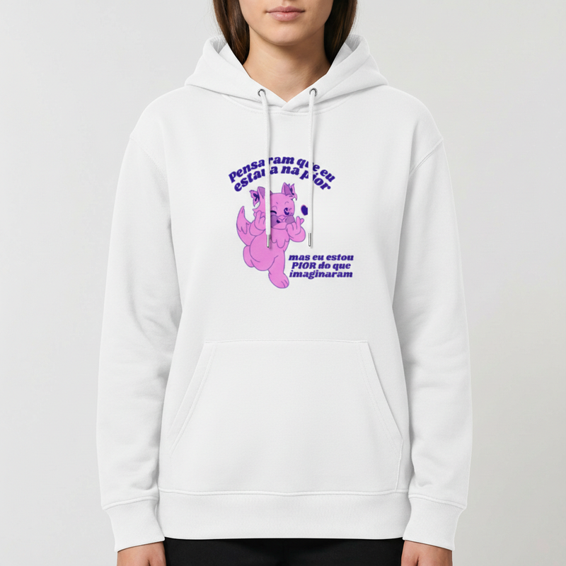 Moletom com estampa frontal de gato rosa segurando coração, acompanhado de texto curvo acima e abaixo da imagem.