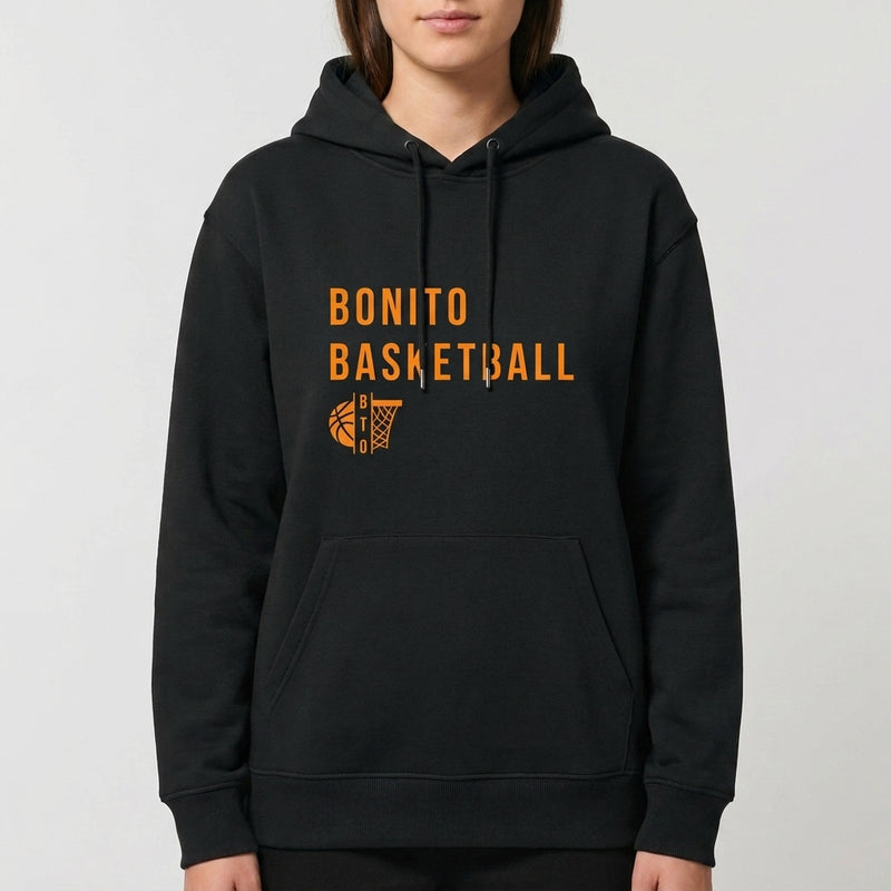 Moletom com estampa frontal de texto "Bonito Basketball" acima de um icônico aro de basquete, em um design simples que destaca esportividade.