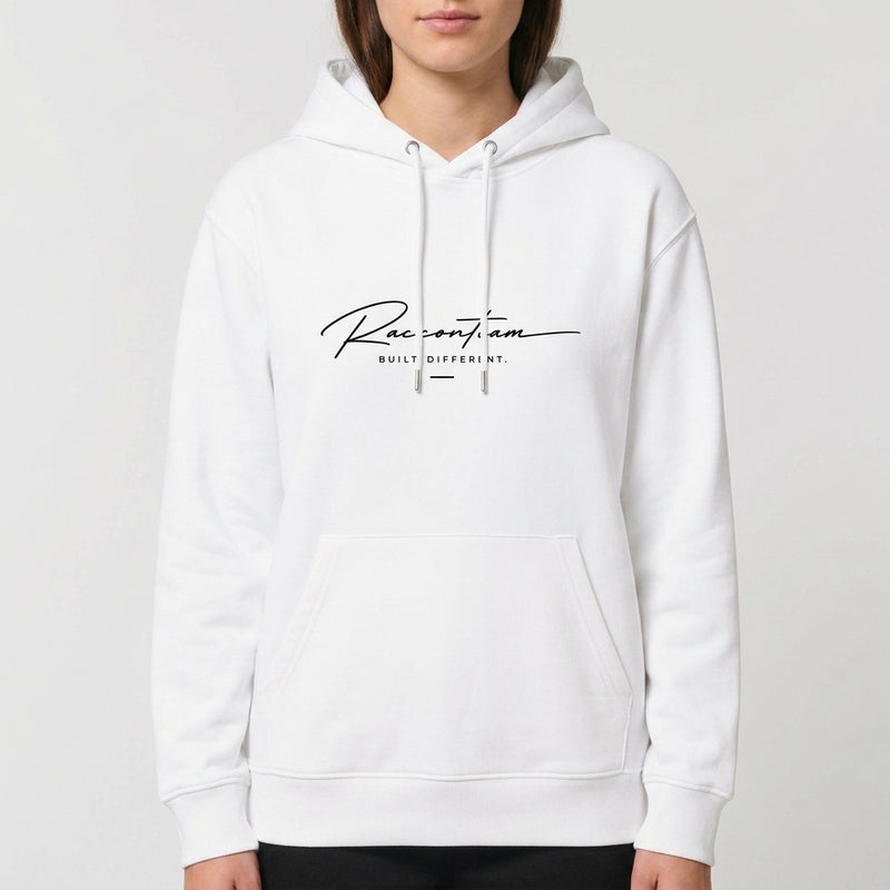 Moletom com estampa frontal de texto cursivo "Racoon Team" e lema, e estampa traseira de monograma "RT", "Raccon Team" e "Est. 2017" com setas.