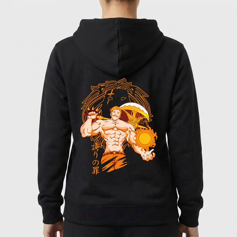 Moletom com estampa traseira de personagem musculoso segurando uma chama e uma espada, cercado por linhas estilizadas e símbolos orientais.