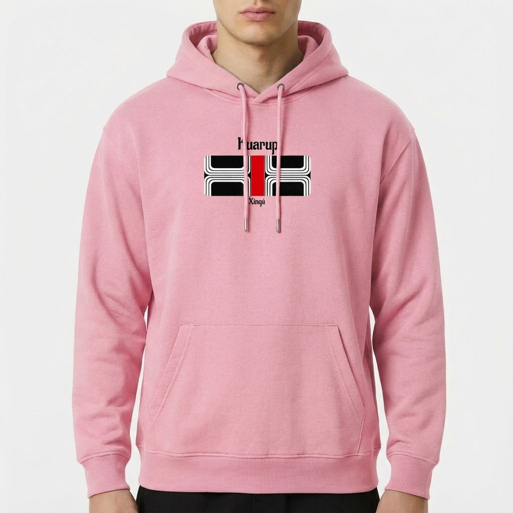 Moletom com estampa frontal de motivo geométrico com linhas curvas, inscrição "Kuarup Xingú" em destaque, e estampa traseira menor de design similar.