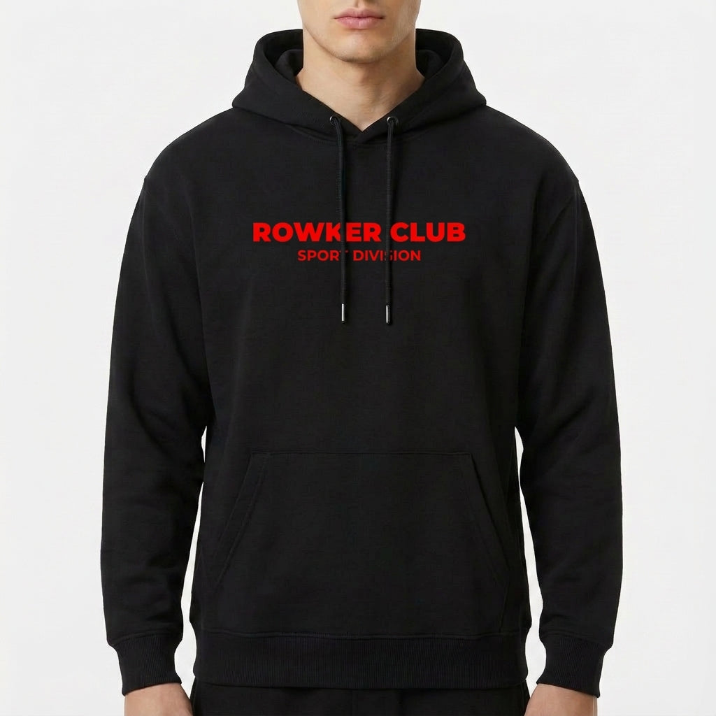 Moletom com estampa frontal de texto "ROWKER CLUB SPORT DIVISION" e estampa traseira de texto idêntico abaixo de três esferas estilizadas.