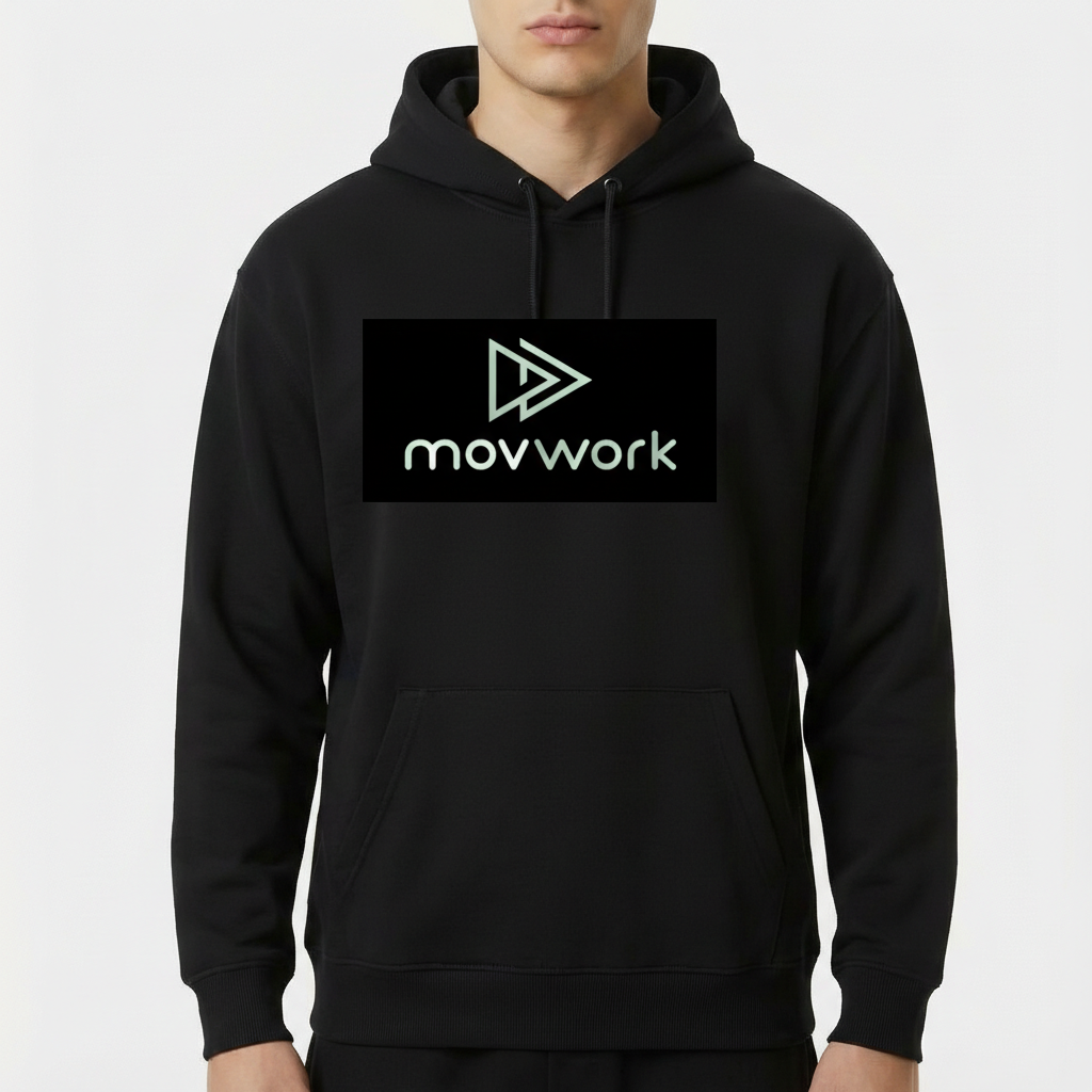 Moletom com estampa frontal de logotipo com nome "movwork" e seta dupla ao lado em retângulo, e estampa traseira idêntica à frontal.