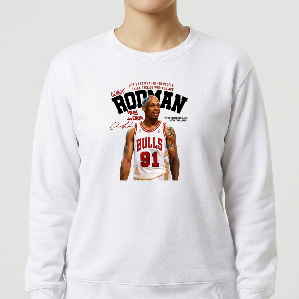 Moletom com estampa frontal de jogador de basquete em uniforme, assinatura e frase motivacional, além de elementos gráficos estilizados.
