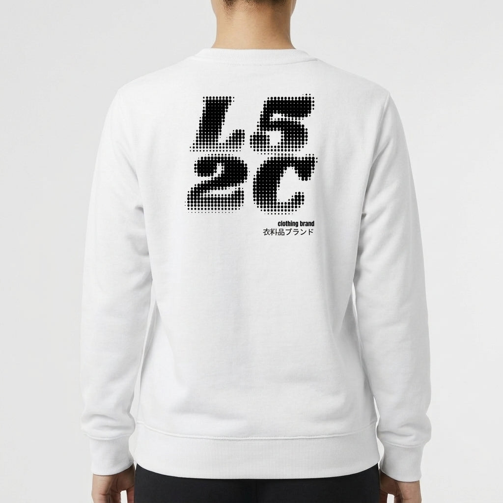 Moletom com estampa frontal de "LS2C" em fonte estilizada e estampa traseira de "LS2C" ampliada com elementos pixelados e texto adicional pequeno.