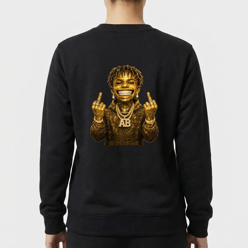Moletom com estampa frontal de assinatura estilizada e coroa acima, e estampa traseira de personagem sorridente coberto de glitter dourado, usando colares.