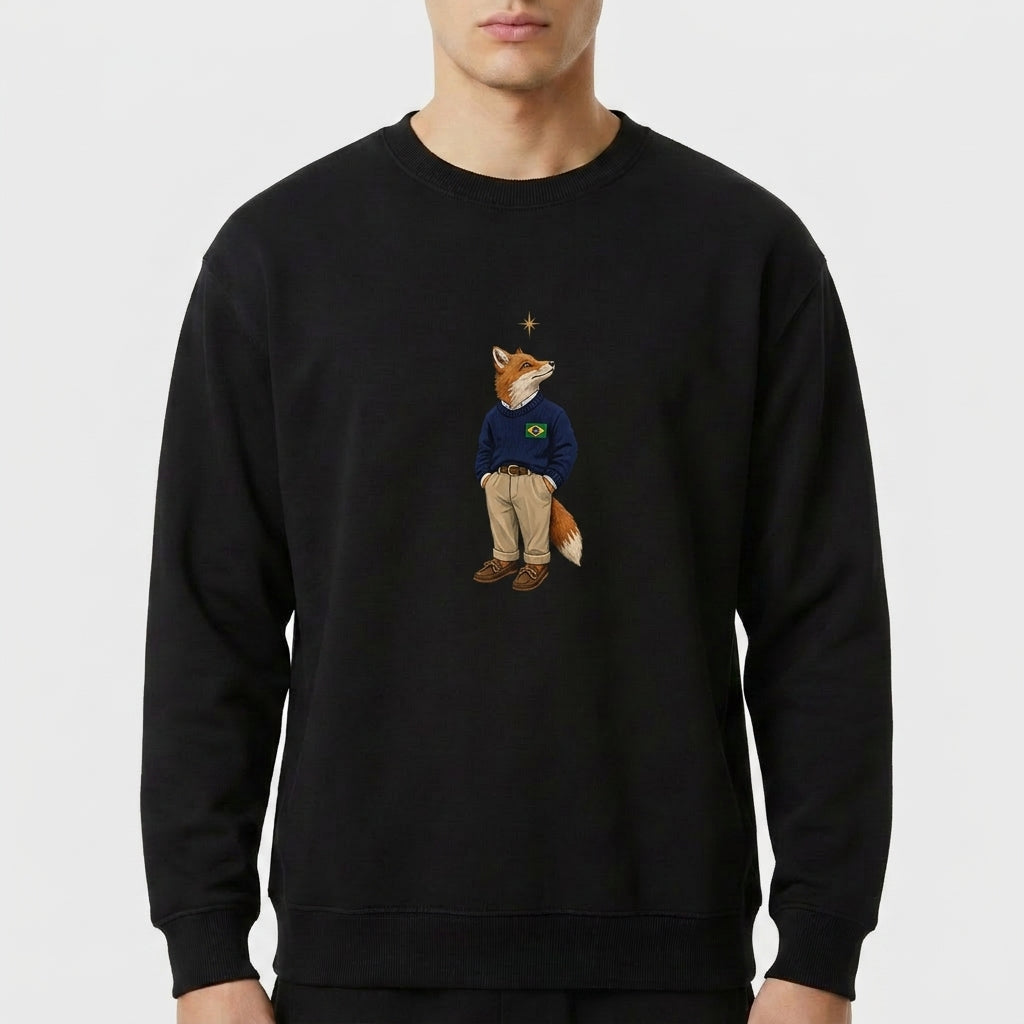 Moletom com estampa frontal de uma raposa vestida como humano, usando suéter e calças, olhando para uma estrela sobre sua cabeça.