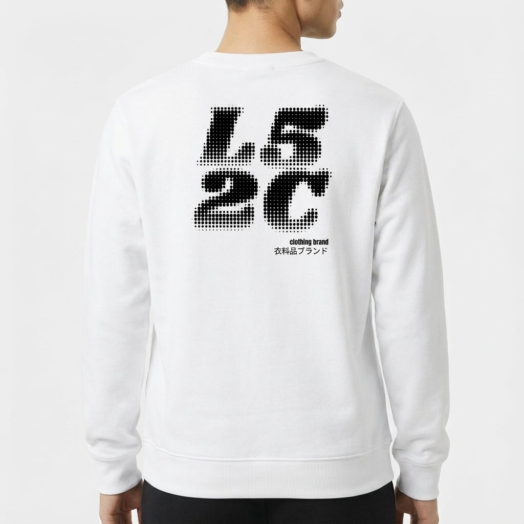Moletom com estampa frontal de "LS2C" em fonte estilizada e estampa traseira de "LS2C" ampliada com elementos pixelados e texto adicional pequeno.
