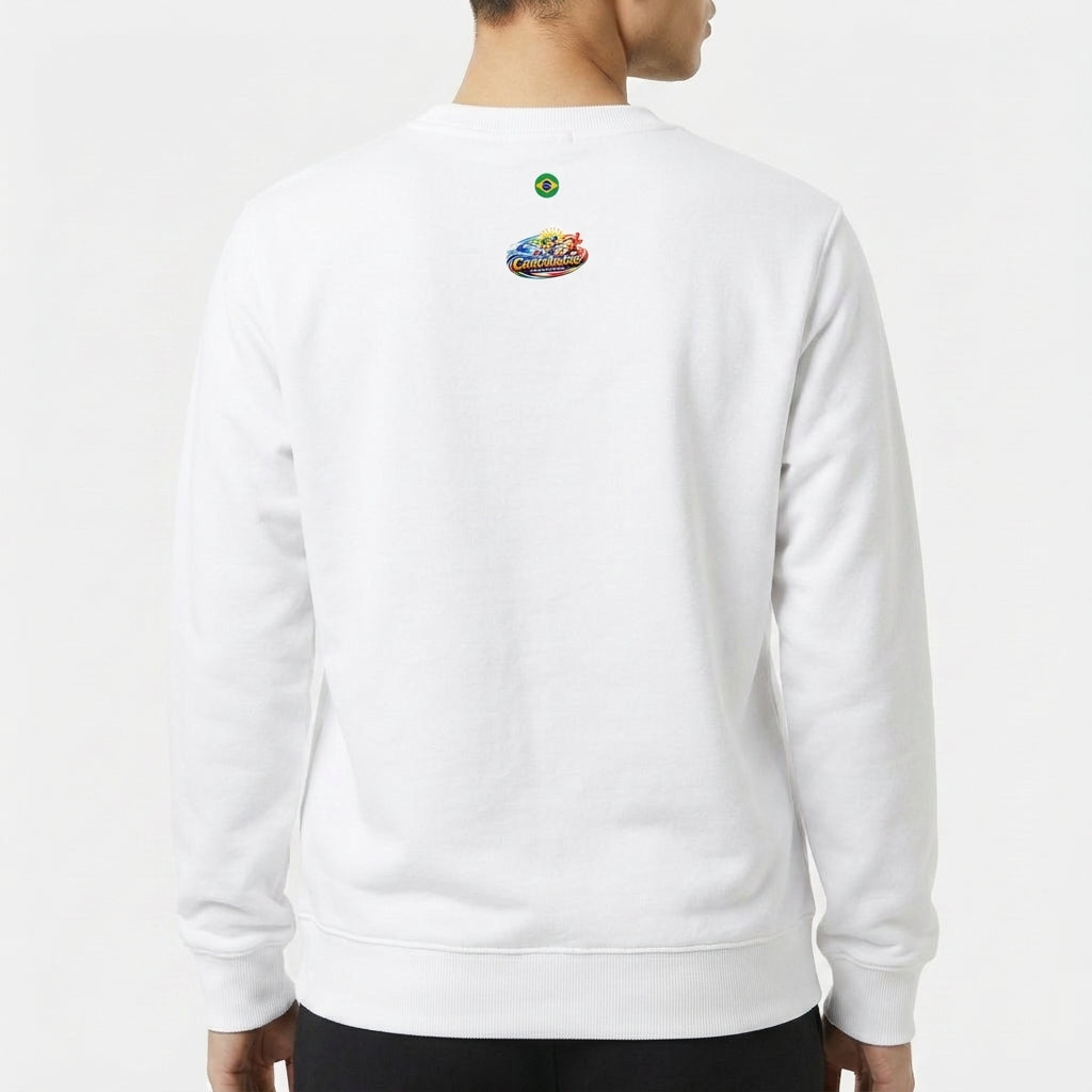Moletom com estampa frontal de logotipos "Universo DKM" e "DSLOP" e estampa traseira de logo estilizado com bandeira do Brasil acima.