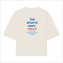 Camiseta com estampa frontal de "THE SPORTS DEPT." e estampa traseira de texto "THE SPORTS DEPT. FROM 19-97" e frases adicionais de estilo.