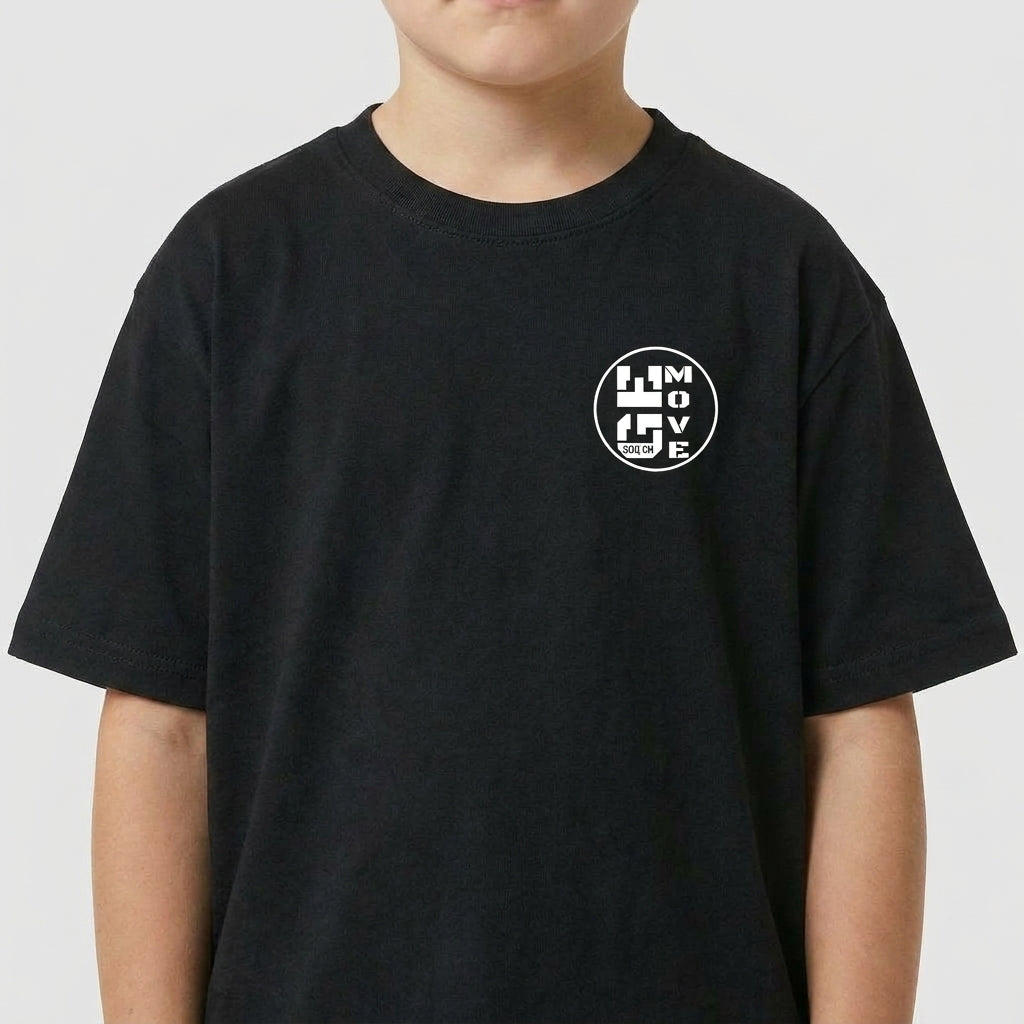 Camiseta com estampa frontal de um círculo com formas geométricas e texto centralizado, e estampa traseira de texto "AVIVA JOVEM" com chamas e citação bíblica.