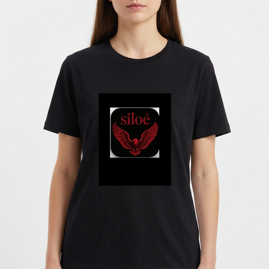 Camiseta com estampa frontal de águia de asas abertas em destaque abaixo do texto "siloé", ambos em um design contrastante e centralizado.