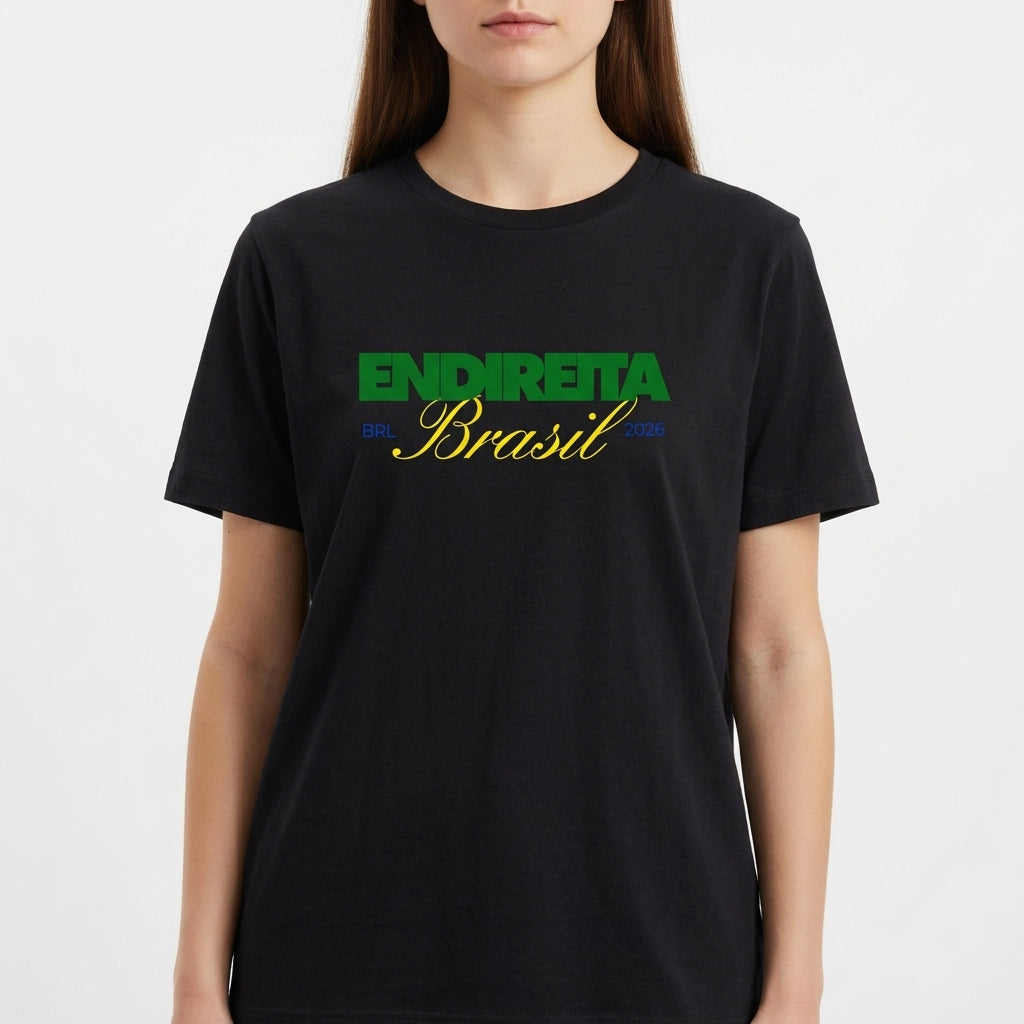 Camiseta com estampa frontal de texto "ENDIRETA" em letras grandes, "Brasil" estilizado abaixo, seguido por "BRL 2026" em menores dimensões.