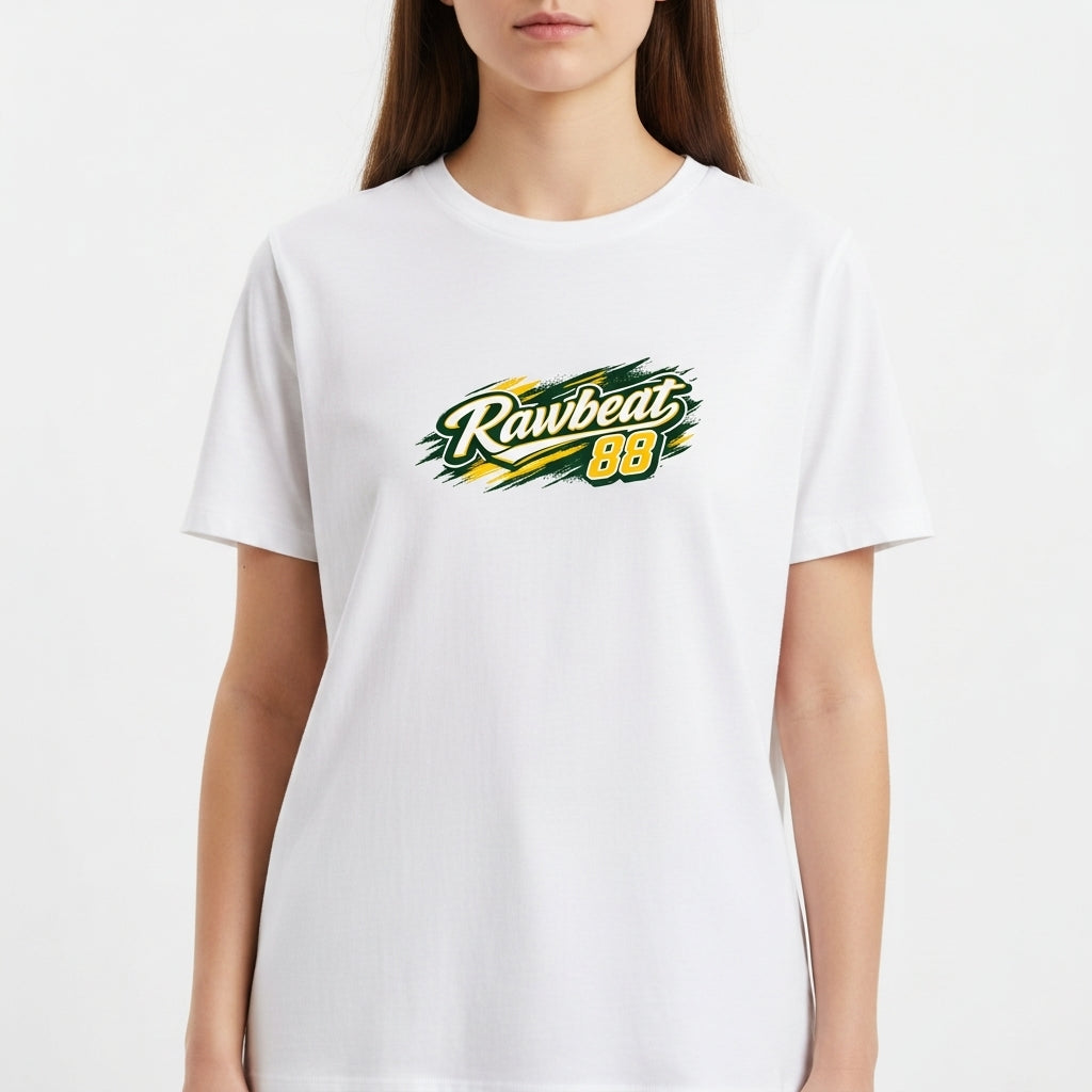 Camiseta com estampa frontal de "Rawbeat 88" em estilo gráfico dinâmico e estampa traseira de "Brasil 88" com design arrojado e número destacado.