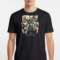 Camiseta com estampa frontal de um guerreiro musculoso em quadrantes, junto a um navio viking, escudo, espadas e texto "TRION BODYBUILDER".