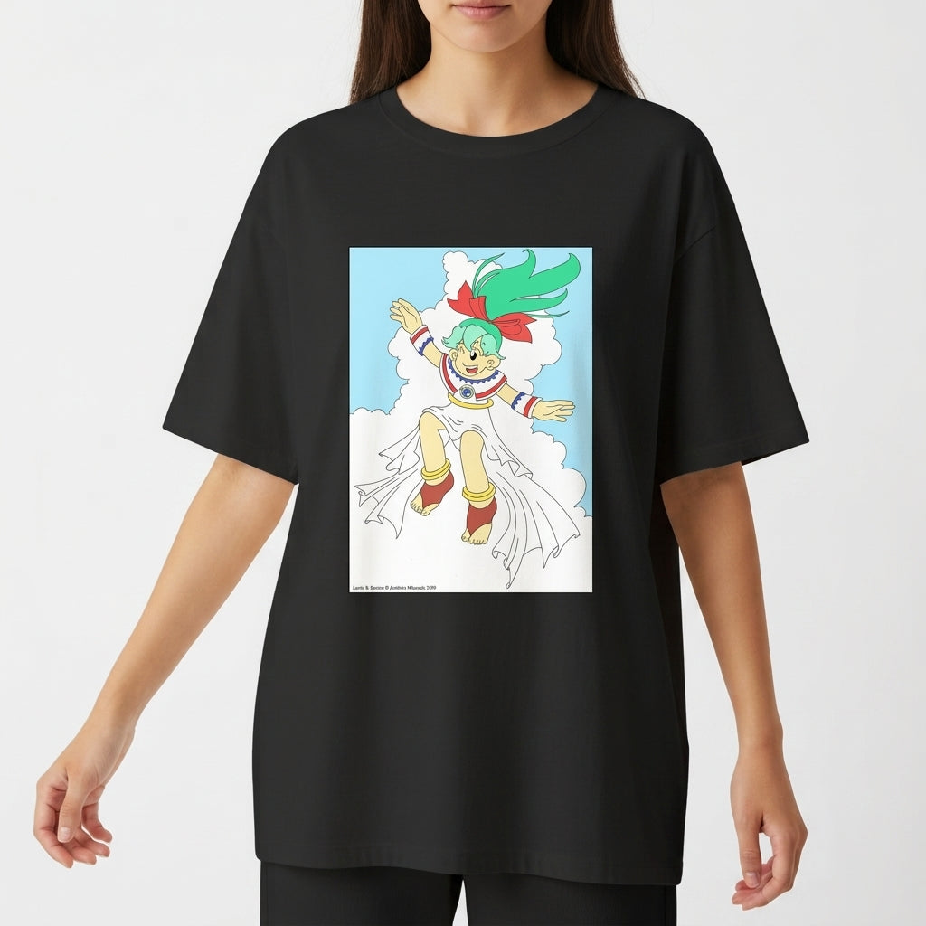 Camiseta com estampa frontal de personagem animado de cabelo verde e fita vermelha, flutuando em pose alegre sobre nuvens com fundo azul claro.