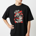 Camiseta com estampa frontal de um dragão adormecido empilhado sobre livros, detalhes de "zzz" ao redor, criando um visual de fantasia única e envolvente.
