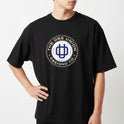 Camiseta com estampa frontal de círculo com texto "THE OBS UNION" e "OBSIGNO CO", em torno de um símbolo central estilizado geométrico.