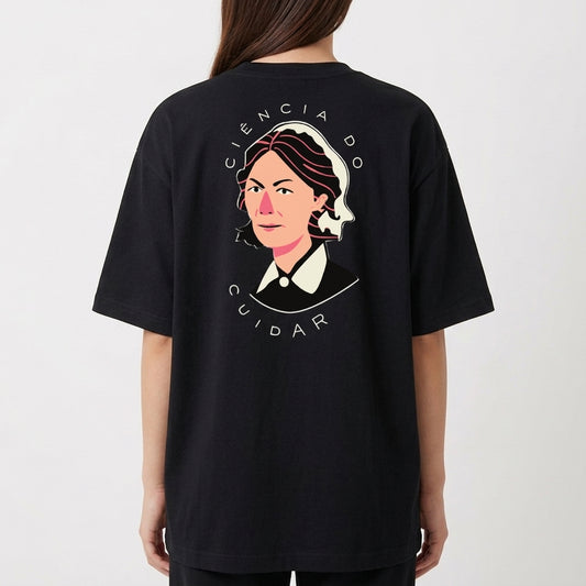 Moletom com estampa traseira de ilustração estilizada de uma mulher em perfil com cabelo curto, acompanhada do texto "Ciência do Cuidar".