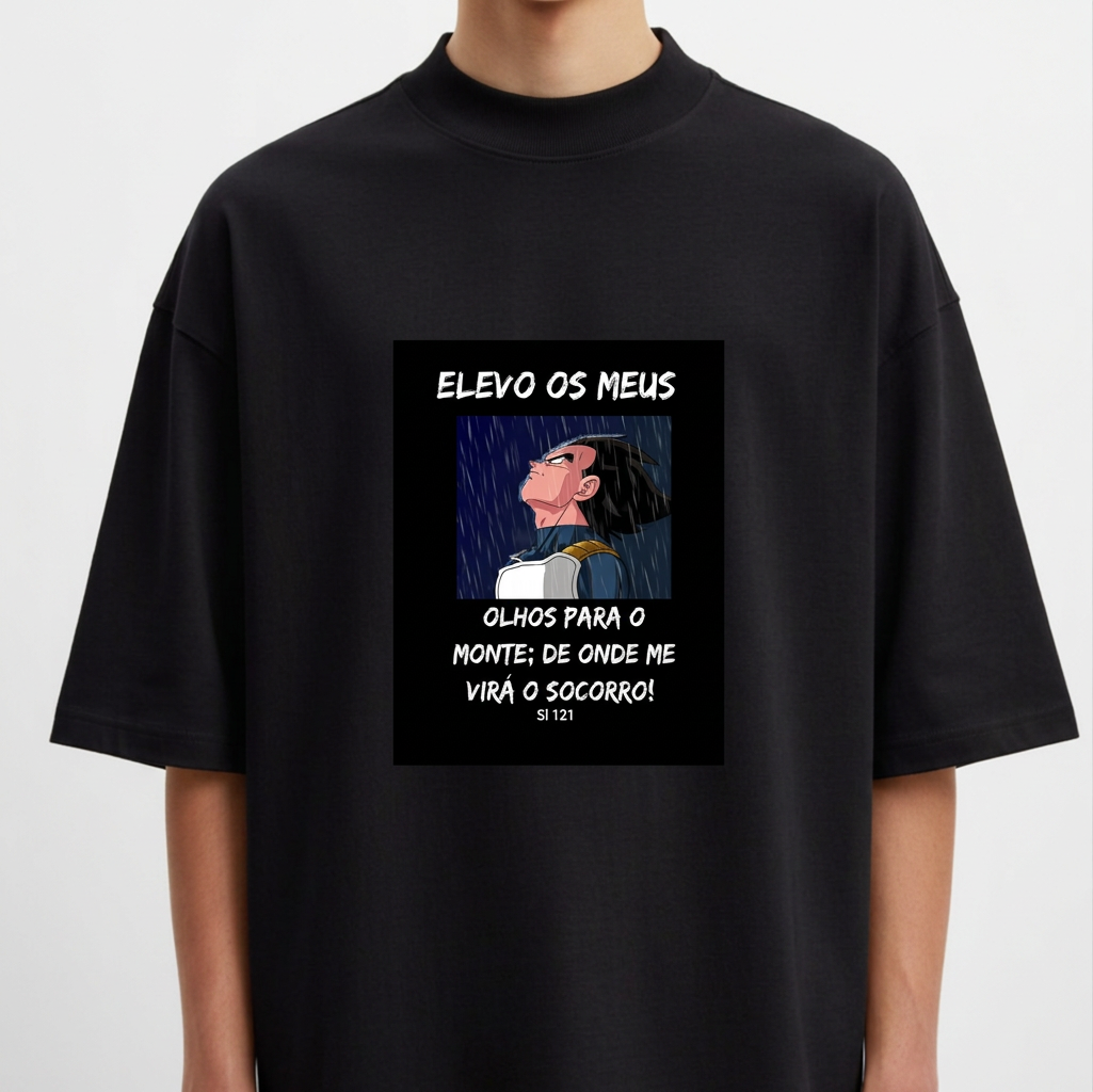 Camiseta com estampa frontal de um personagem animado olhando para cima sob chuva, acompanhado da frase "ELEVO OS MEUS OLHOS PARA O MONTE; DE ONDE ME VIRÁ O SOCORRO?" e referência a Salmo 121.