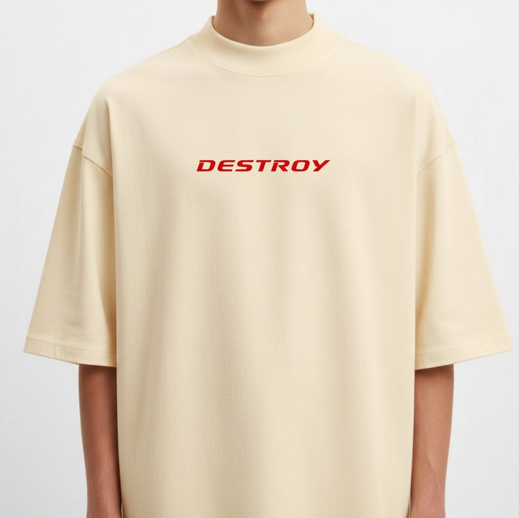 Camiseta com estampa frontal de texto "DESTROY" em estilo tipográfico e estampa traseira de "I ♥ SINGLE MOM" com o coração em destaque centralizado.