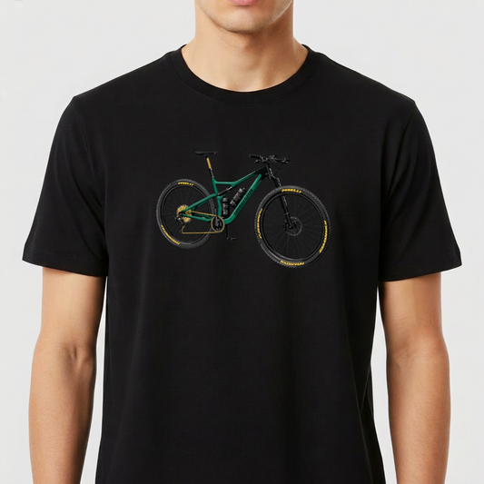 Camiseta com estampa frontal de bicicleta detalhada, exibindo um design técnico com diferentes componentes e traços meticulosos nas rodas e quadro.