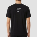 Camiseta com estampa traseira de texto "Venture Deals" em letras claras acima de um pequeno logotipo quadrado contendo "ABCVC" invertido.